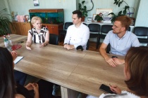 Заместитель председателя Общественной палаты региона Елена Макаренко провела встречу с руководителями НКО Таганрога и посетила ряд городских объектов социальной инфраструктуры