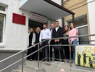 Общественный контроль: эксперты и студенты проверили условия обучения, питания и медицины в школе №47