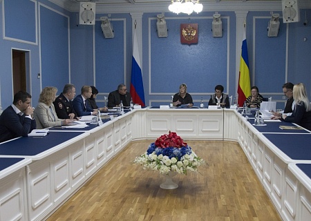 Итоговое заседание межведомственной рабочей группы Общественной палаты Ростовской области 