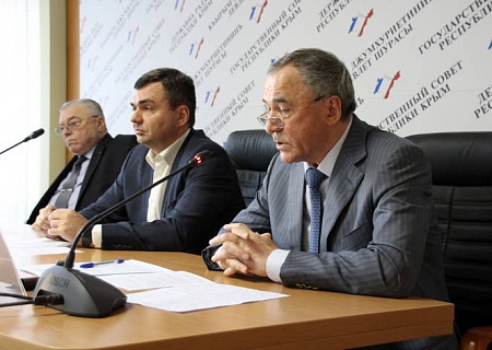 Общественные палаты Ростовской области и Крыма подписали соглашение о взаимодействии и сотрудничестве