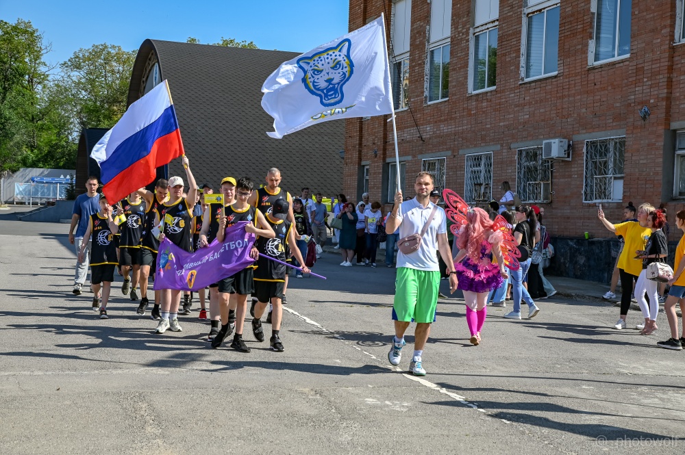 Общественная палата и АНО «Спорт для всех» провели «Парад спортсменов» 