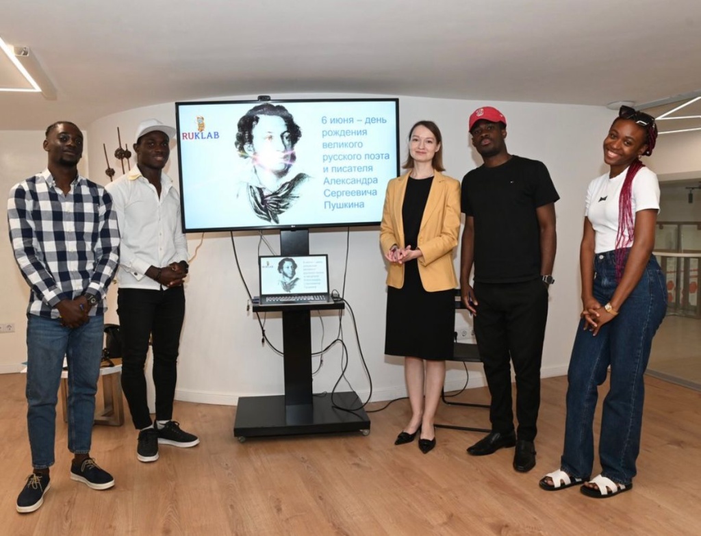 WhatsApp Image 2024-06-06 at 12.20.22.jpeg