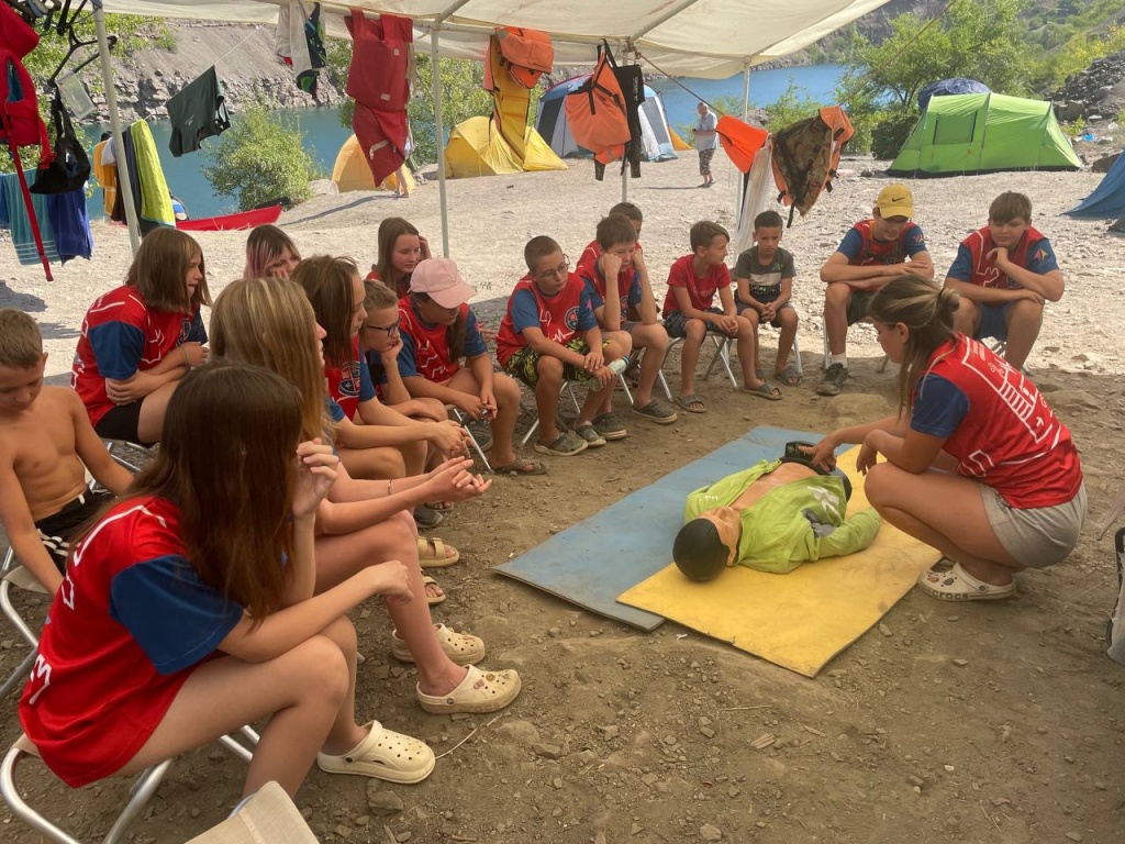 photo_5251583481098663460_y (1).jpg