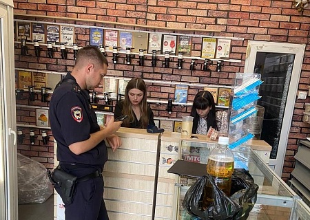 Общественная палата Ростовской области и МВД выявили многочисленные нарушения в ходе рейдов по борьбе с контрафактной продукцией