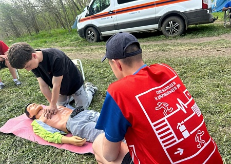 При поддержке Общественной палаты на Дону прошли учебно-тренировочные сборы по туристической подготовке в рамках проекта "Безопасное детство"