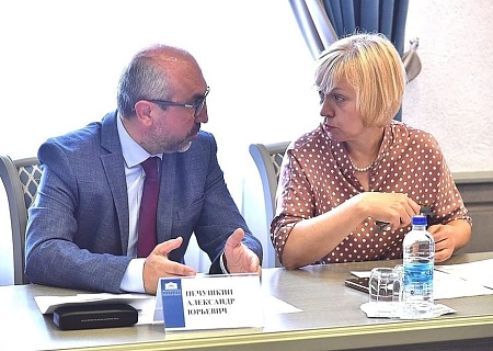 Члены Общественной палаты Ростовской области приняли участие в круглом столе «Налоговые льготы для покупателей отечественного оборудования