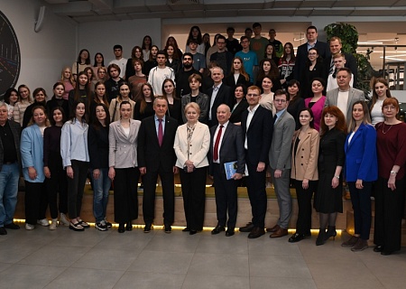 При поддержке Общественной палаты в РГЭУ (РИНХ) стартовал проектно-образовательный интенсив «Обучение служением»