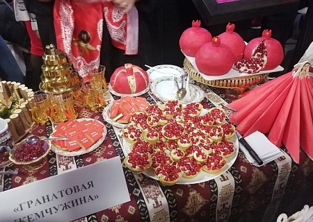 Заместитель председателя Общественной палаты РО Владимир Некрасов принял участие в Празднике граната