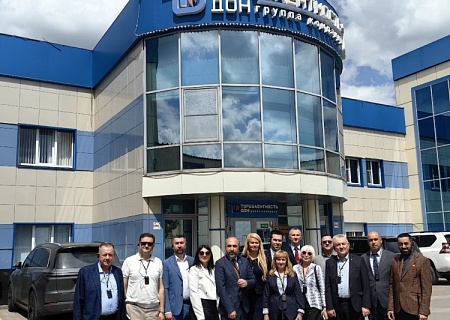 Состоялось очередное выездное заседание Общественного совета при департаменте потребительского рынка Ростовской области.