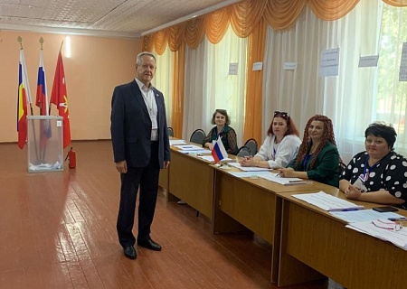 Члены Общественного штаба сообщают о ситуации на участках Ростовской области